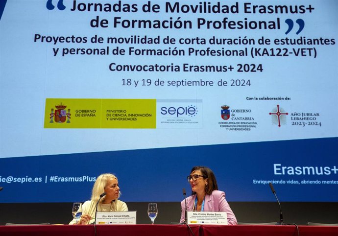 La directora general de Formación Profesional y Educación Permanente, Cristina Montes, asiste a la apertura de las Jornadas Movilidad Erasmus+ de Formación Profesional.