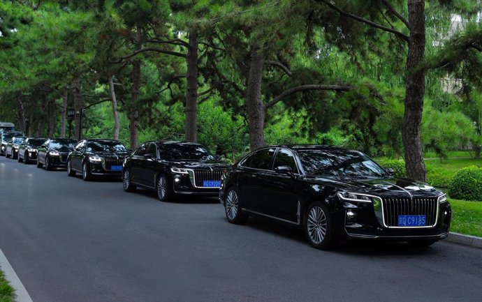 HONGQI___vehicles