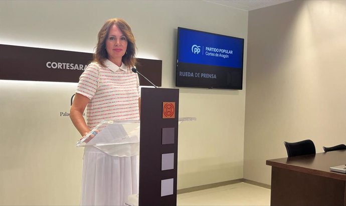 La portavoz adjunta del grupo parlamentario del PP en las Cortes de Aragón, Carmen Herrarte