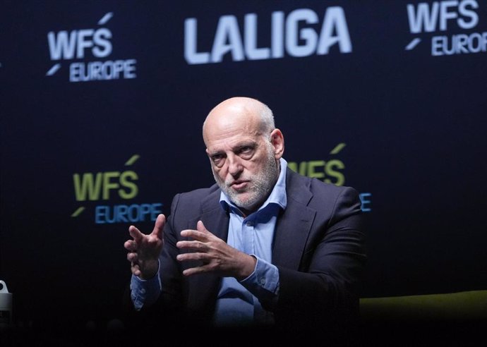 El presidente de LaLiga, Javier Tebas, durante su intervención en la World Football Summit de Sevilla