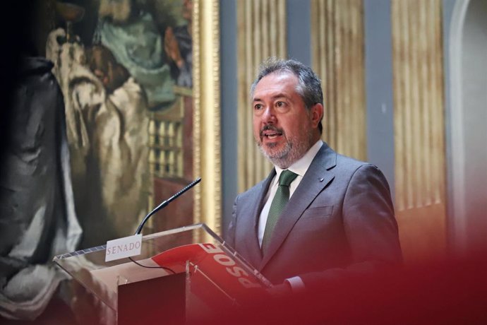 El secretario general del PSOE-A y portavoz del PSOE en el Senado, Juan Espadas, en una foto de archivo.