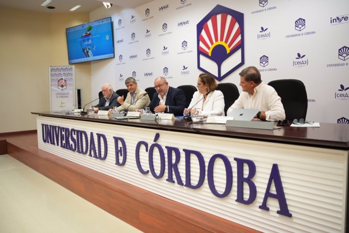 Presentación del II Congreso Internacional de Inteligencia Artificial aplicada a la Cadena Agroalimentaria 'SembraAI: Inteligencia que alimenta el mañana'.