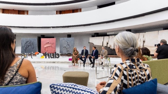 Presentación del proyecto Art Hub, de Barcelo Renacimiento y la Facultada de Bellas Artes de la US.