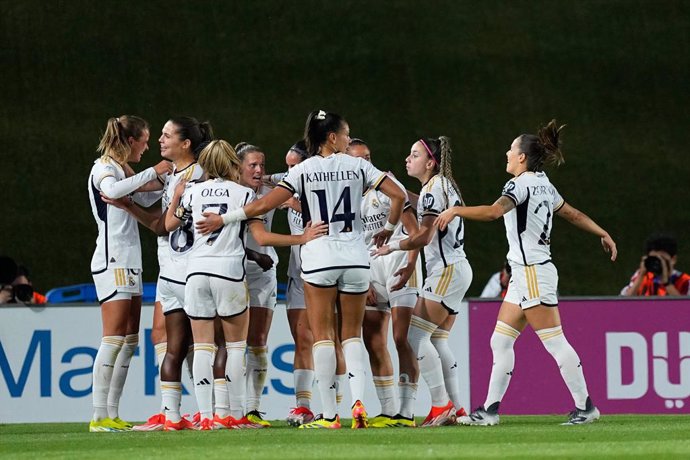 Archivo - Caroline Moller-Hansen of Real Madrid celebrates a goal during the Spanish Women League, Liga F, football match played between Real Madrid and Atletico de Madrid at Alfredo Di Stefano stadium on May 11, 2024 in Valdebebas, Madrid, Spain.