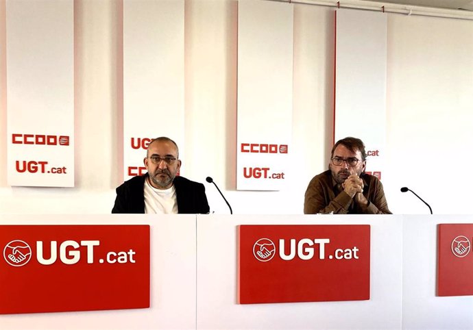 El secretario general de UGT de Catalunya, Camil Ros, y el secretario general de CC.OO. De Catalunya, Javier Pacheco.