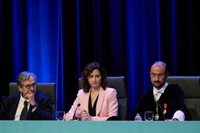 Ayuso dice que la Ley de Universidades compensará "excesos ideológicos", mejorará financiación y mirará a Hispanoamérica