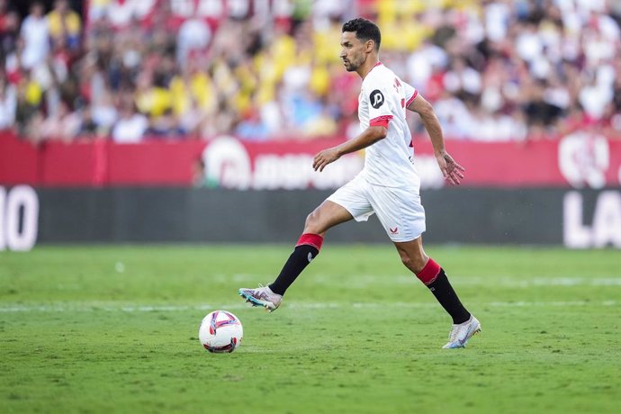 Jesus Navas of Sevilla FC in action during the Spanish league, La Liga EA Sports, football match played between Sevilla FC and Getafe CF at Ramon Sanchez-Pizjuan stadium on September 14, 2024, in Sevilla, Spain.