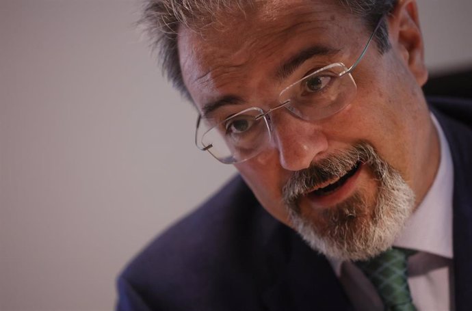 Archivo - El actual diputado nacional de Vox y que fuera cabeza de lista de esta formación a la Generalitat, Carlos Flores Juberías.