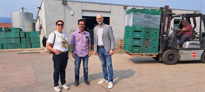 El director de la Axencia Galega da Calidade Alimentaria (Agacal), Martín Alemparte, visita la DO Ribeiro.