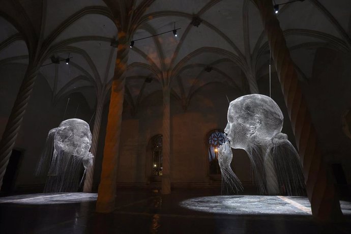 Obras de la exposición ‘Mirall’ de Jaume Plensa, en la Lonja de Palma de Mallorca.