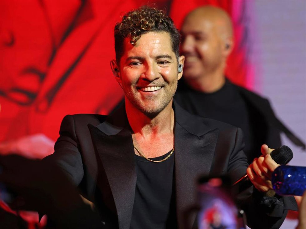 David Bisbal actúa en la celebración del primer aniversario del espacio Santander SMUSIC este jueves en Madrid