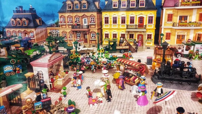 Exposición solidaria de Playmobil este fin de semana en el Palacio de Congresos de Huesca.