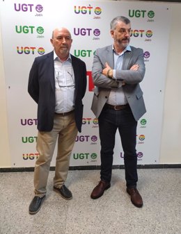 Óskar Martín (d), junto al secretario general de UGT-Jaén, Manuel Salazar.