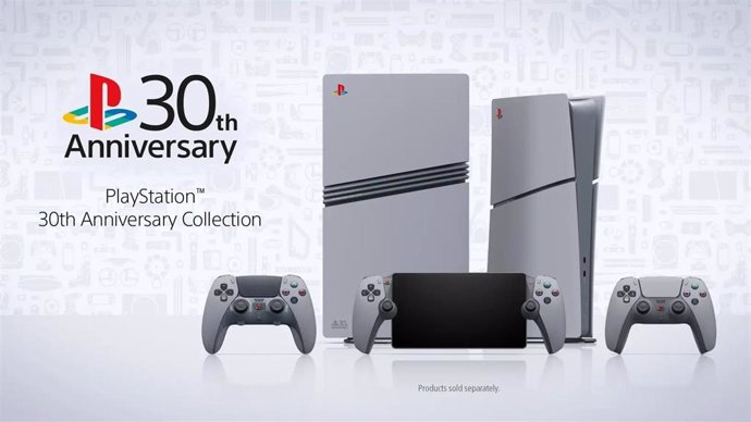 Las nuevas versiones de las consolas PlayStation 5 y 5 Pro para la edición limitada del 30 aniversario de PlayStation.