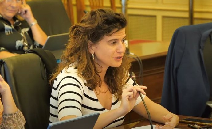 Archivo - La diputada de MÉS per Mallorca Maria Ramon defiende la PNL para la universalización de la educación 0-3.