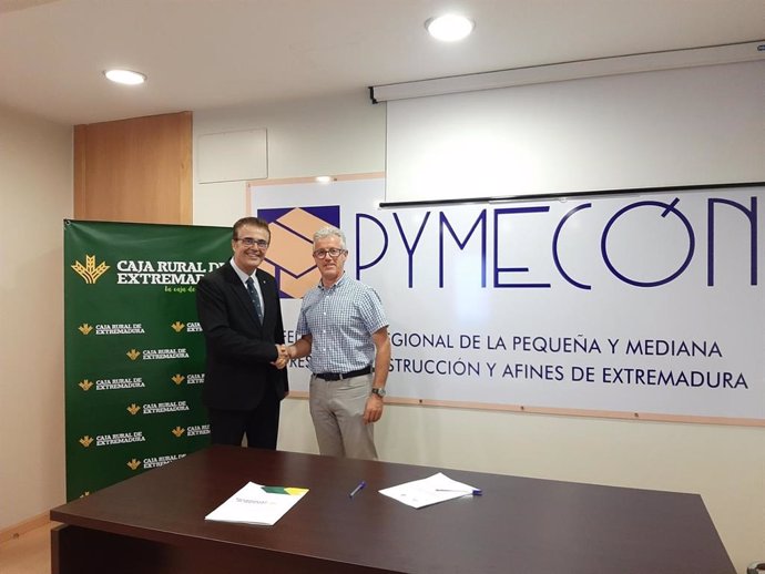 Caja Rural de Extremadura y Pymecon firman un convenio