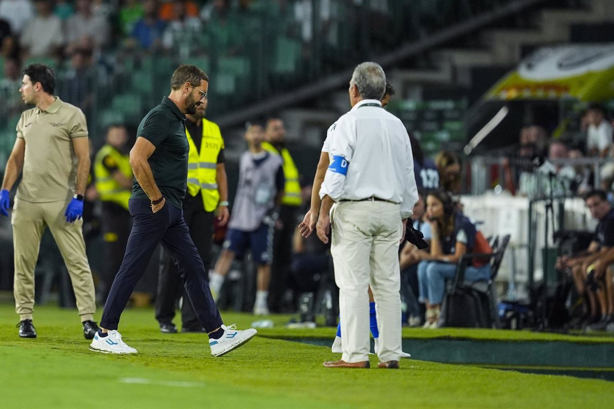 Bordalás, sanctioned with three matches for his “how brave you are” to the referee after his expulsion