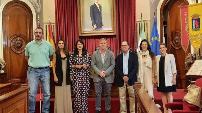 Acto con motivo del Día Mundial del Alzheimer en el Ayuntamiento de Badajoz.