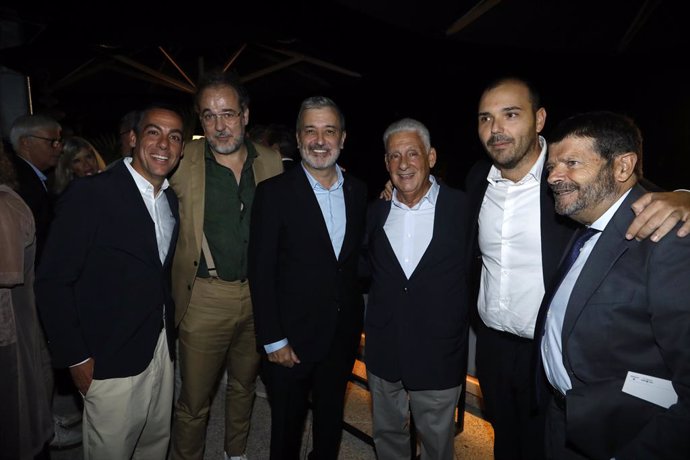 Joaquim Clos, Mateu Hernández, Jaume Collboni, Jordi Clos, Albert Dalmau i Albert Batlle