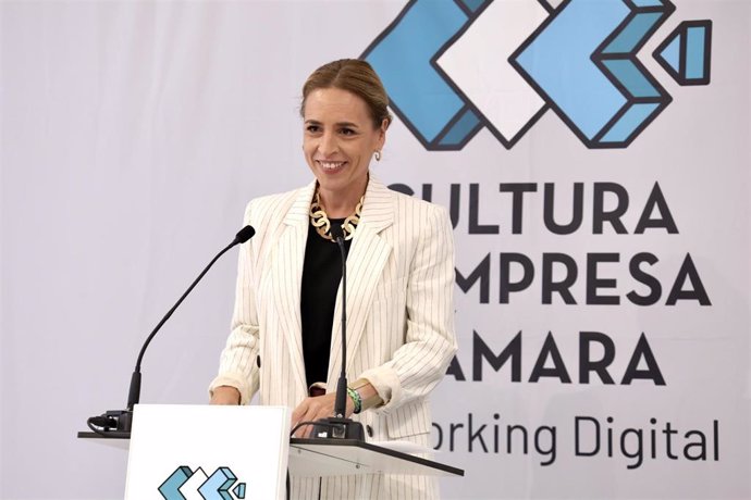 Almudena Martínez en la presentación del Coworking Digital de Jerez.