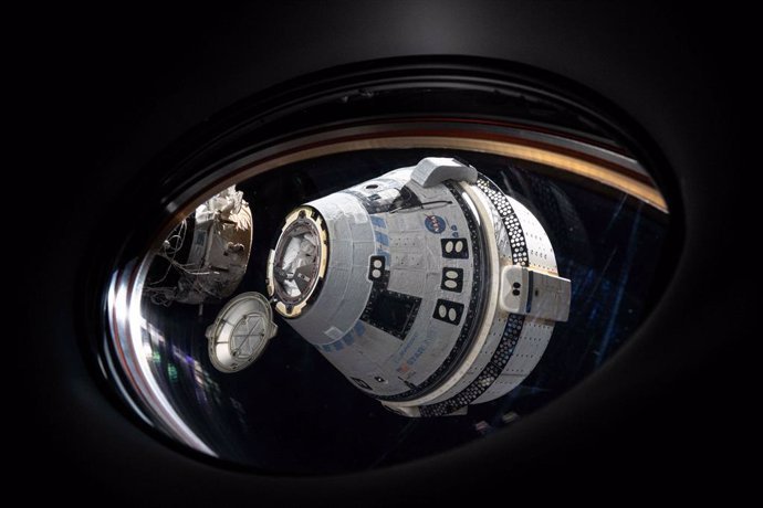 September 6, 2024, International Space Station, Earth Orbit: The Boeing Starliner spacecraft, minus crew, detaches and backs away from the International Space Station moments after undocking from the Harmony module forward port, September 6, 2024 in Earth