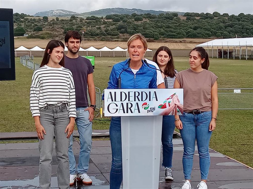 La secretaria del Euzkadi Buru Batzar, Mireia Zarate
