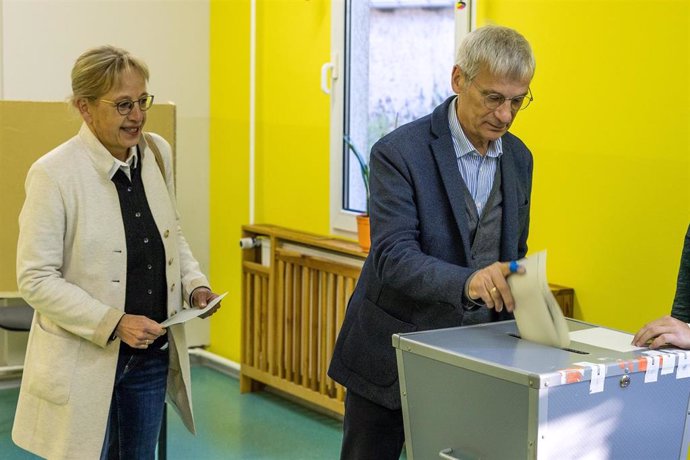 El candidato del partido de extrema derecha Alternativa para Alemania (AfD) al gobierno del estado de Brandeburgo, Hans-Christoph Berndt