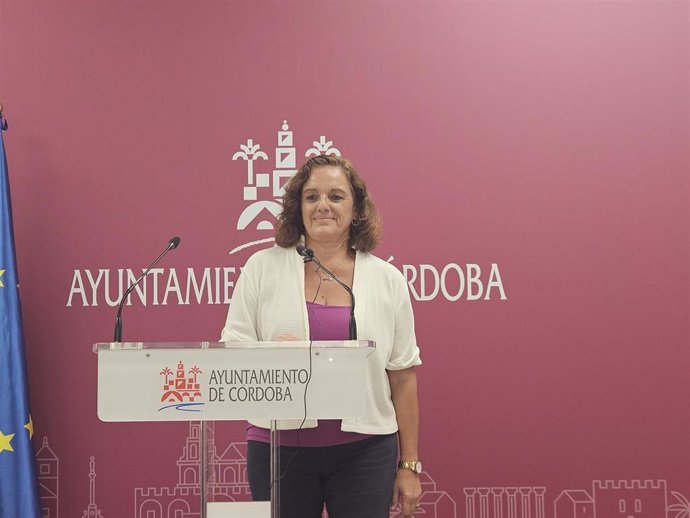 La concejala socialista en el Ayuntamiento de Córdoba Isabel Bernal.