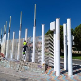 El Ayuntamiento interviene en el recinto ferial para su puesta a punto de cara a la celebración de San Lucas.