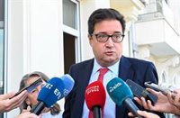 López critica que PP vaya a tumbar 12.000 millones para CCAA de la senda de déficit cuando pide más recursos