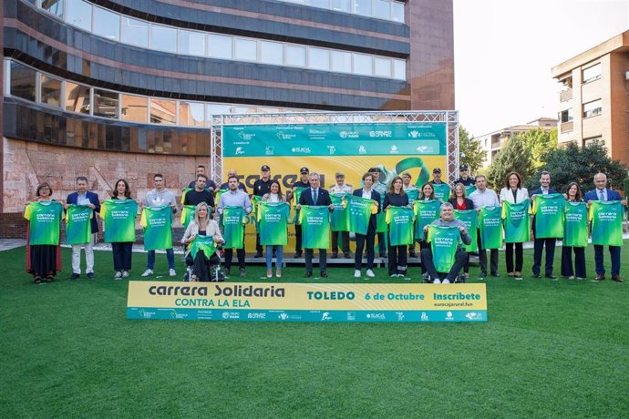 Presentación de la XII edición de la Carrera Solidaria contra la ELA organizada por Eurocaja Rural