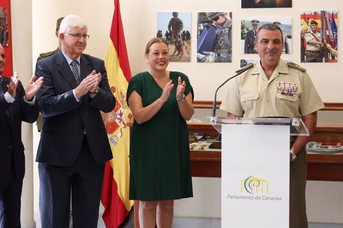 Inauguración dela exposición 'Medio siglo formando líderes con Honor y Compromiso', una muestra que recorre mediante fotografías y paneles explicativos la historia de los 50 años de existencia de la Escala Básica de Suboficiales