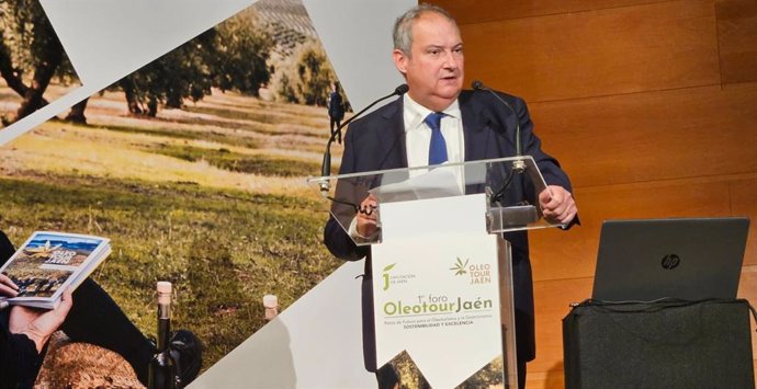 Jordi Hereu interviene en la clausura del I Foro OleotourJaén.