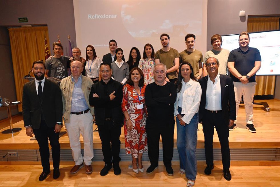 Enrique Tomás participa en el I Campus Gastronómico Talento Joven junto a Ferran Adri y Dabiz Muñoz