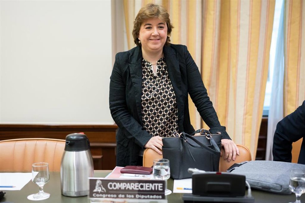 La presidenta interina del Consejo de Administración de la Corporación RTVE, Concepción Cascajosa, llega a la Comisión Mixta de Control Parlamentario de la Corporación RTVE y sus Sociedades, en el Congreso de los Diputados, a 12 de septiembre de 2024, e