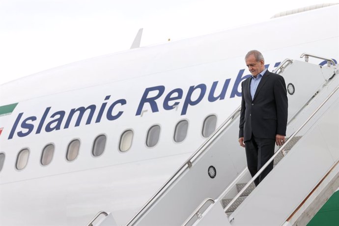 September 22, 2024, New York, United States: Iranian President MASOUD PEZESHKIAN arrives in New York City to attend the 79th session of the UN General Assembly (UNGA). Pezeshkian landed in John F. Kennedy International Airport, where he was welcomed by se