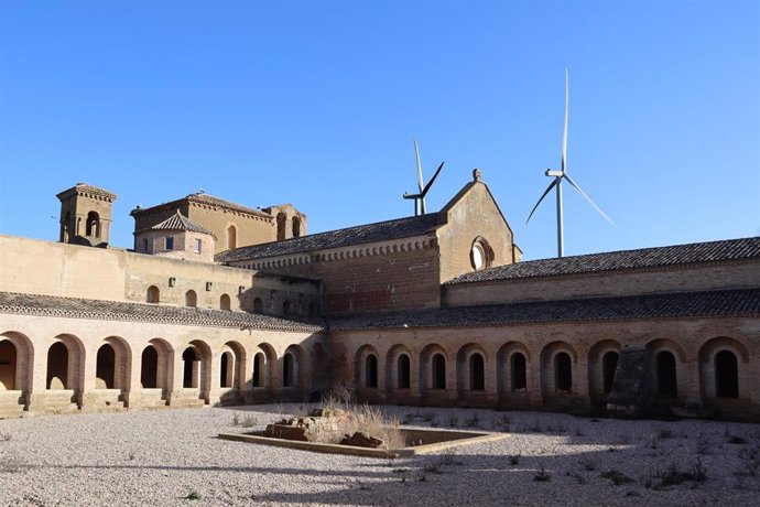 Recreación del proyecto eólico Octante cerca del monasterio de Sijena (Huesca) del siglo XII