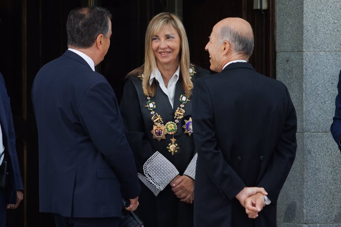 La nueva presidenta del Tribunal Supremo y del Consejo General del Poder Judicial, Isabel Perelló, espera la llegada del Rey, al acto solemne de apertura del año judicial 2024/2025, a 5 de septiembre de 2024, en Madrid (España).