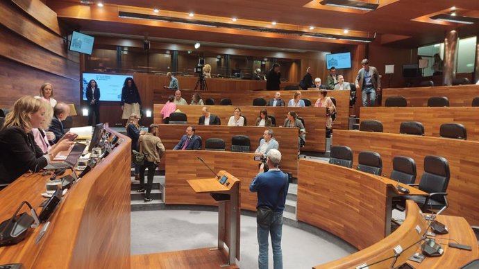 Momentos previos del Debate de Orientación Política