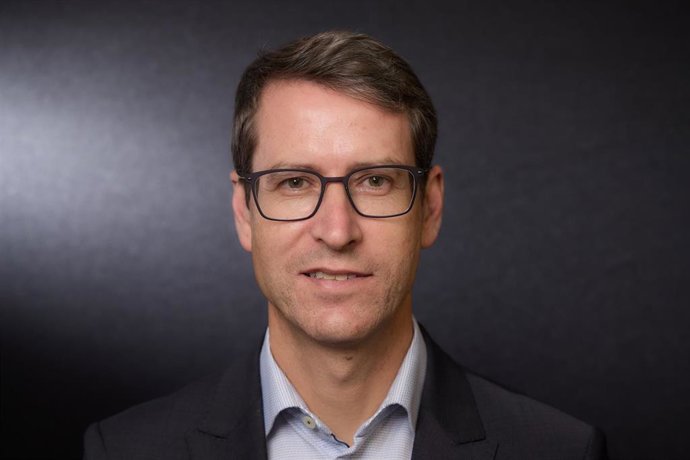 Archivo - El presidente del Gobierno de La Rioja, Gonzalo Capellán, posa para Europa Press, a 24 de enero de 2024, en Madrid (España). 
