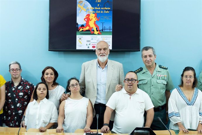 El vicepresidente segundo Francisco Javier Vidal en la presentación de la IX Milla Verde Nocturna, organizada por la Comandancia de la Guardia Civil. 