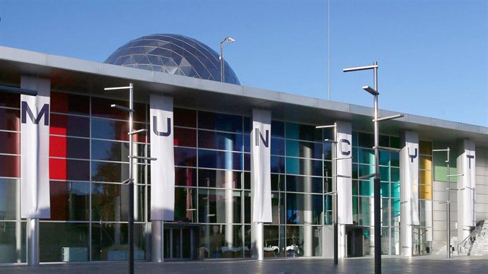 Archivo - Fachada del Museo Nacional de Ciencia y Tecnología con sede en Alcobendas