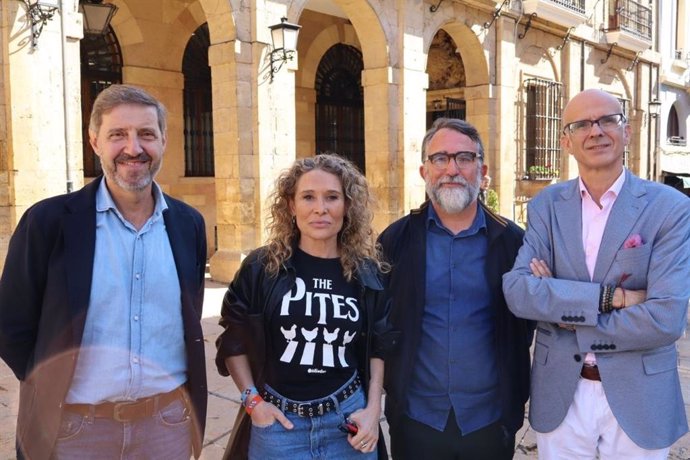 Los concejales del PSOE Carlos Fernández Llaneza, Sonia Fidalgo, Juan Álvarez y Jorge García.