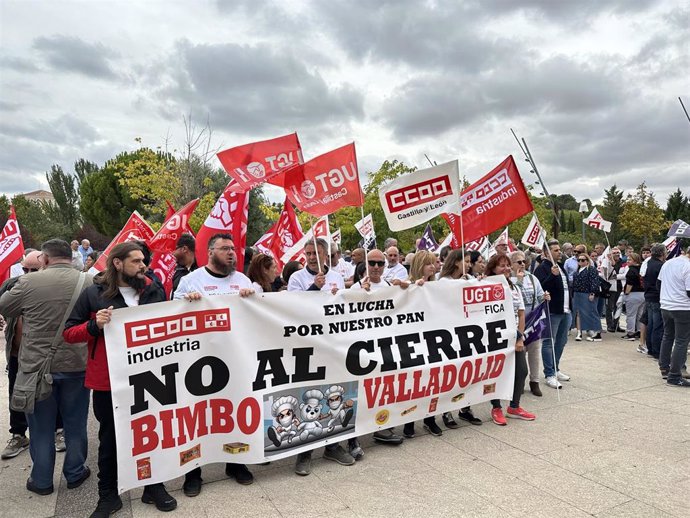 Trabajadores de Bimbo reclaman apoyo institucional ante el cierre de la planta en Valladolid.