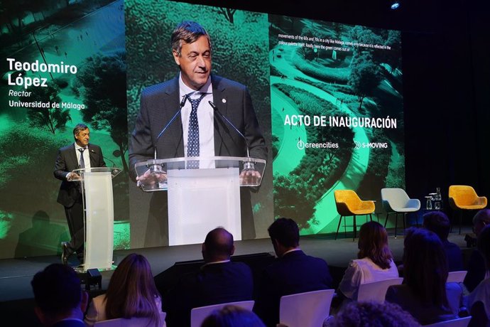 El rector de la UMA, Juan Teodomiro López Navarrete, interviene en Greencities & S-Moving.