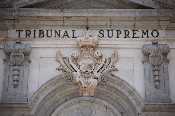 Archivo - Arxiu - Façana del Tribunal Suprem