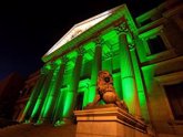 Foto: El Congreso, el Senado y un centenar de edificios de España se teñirán de verde por los farmacéuticos