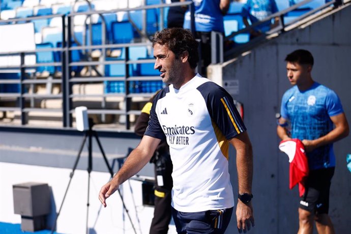 Archivo - Raúl González durante un partido con el Real Madrid Castilla