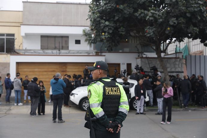 Perú.- Trasladan los restos mortales del expresidente peruano Alberto Fujimori a la sede del Ministerio de Cultura