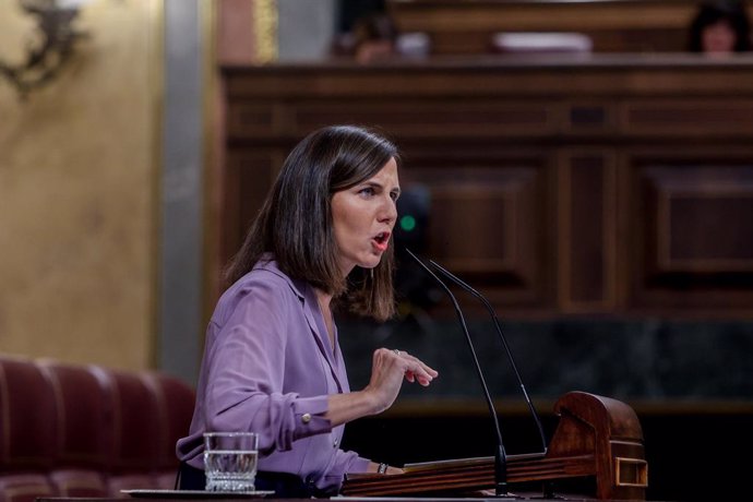 La secretària general de Podem, Ione Belarra, intervé durant un ple al Congrés dels Diputats, a 24 de setembre del 2024, a Madrid.  